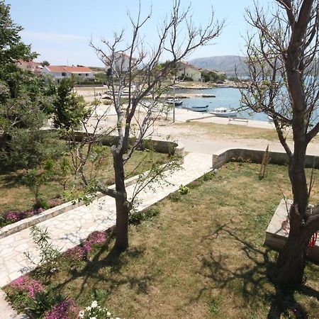 Apartments By The Sea Kustici, Pag - 6355 Екстер'єр фото