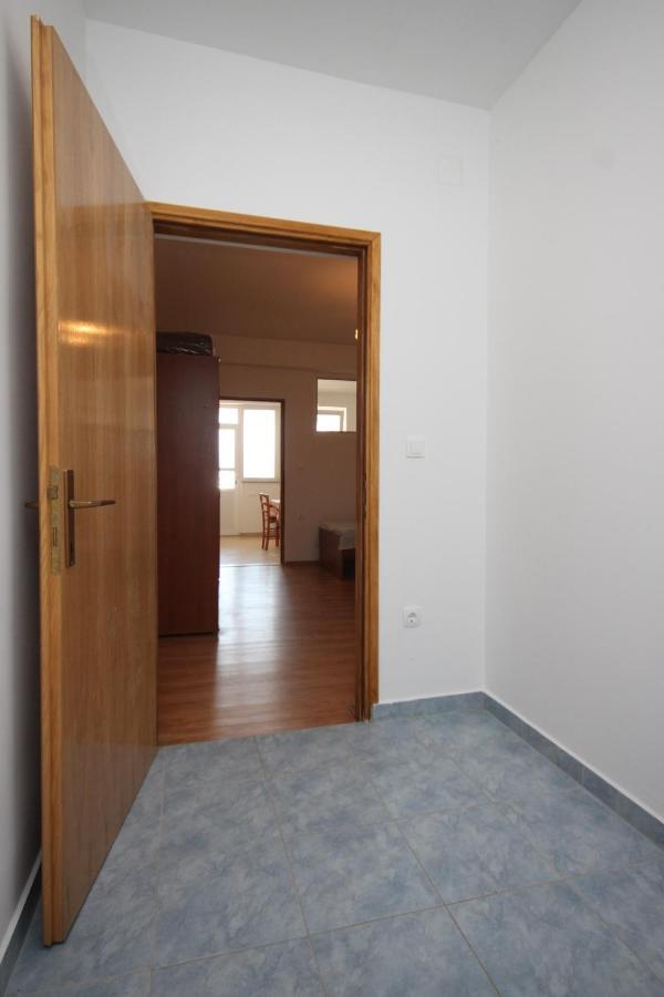 Apartments By The Sea Kustici, Pag - 6355 Екстер'єр фото